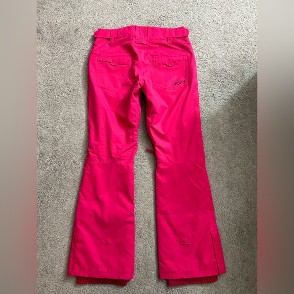 Women’s Roxy Backyard Insulated Snowpants - Picture 3 of 16